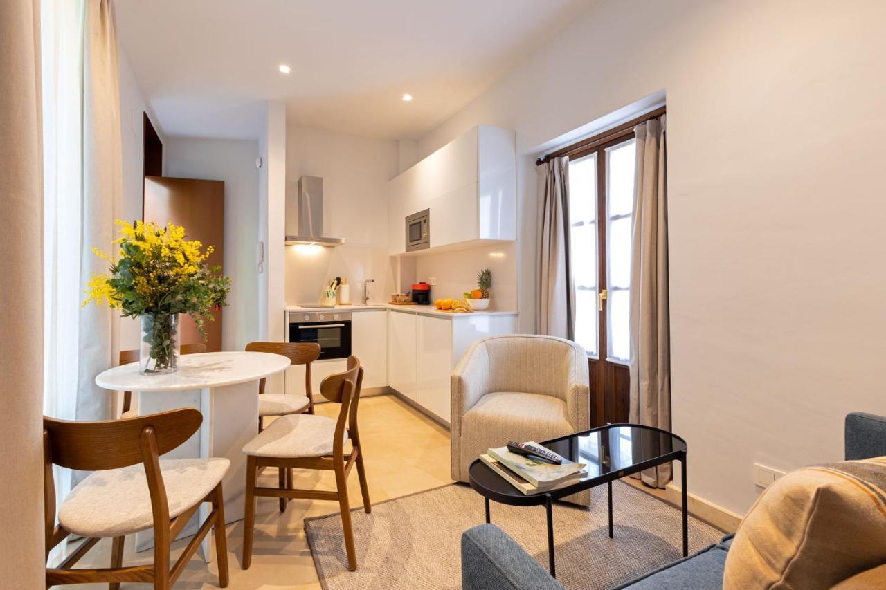 Apartamento Angeles 6- Giralda Luxury By Valcambre Sevilla Exterior foto