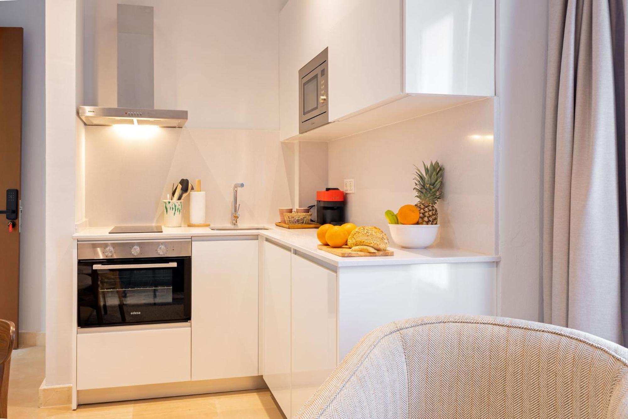 Apartamento Angeles 6- Giralda Luxury By Valcambre Sevilla Habitación foto