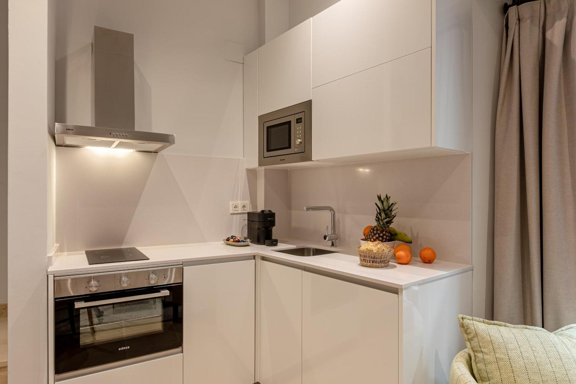 Apartamento Angeles 6- Giralda Luxury By Valcambre Sevilla Habitación foto